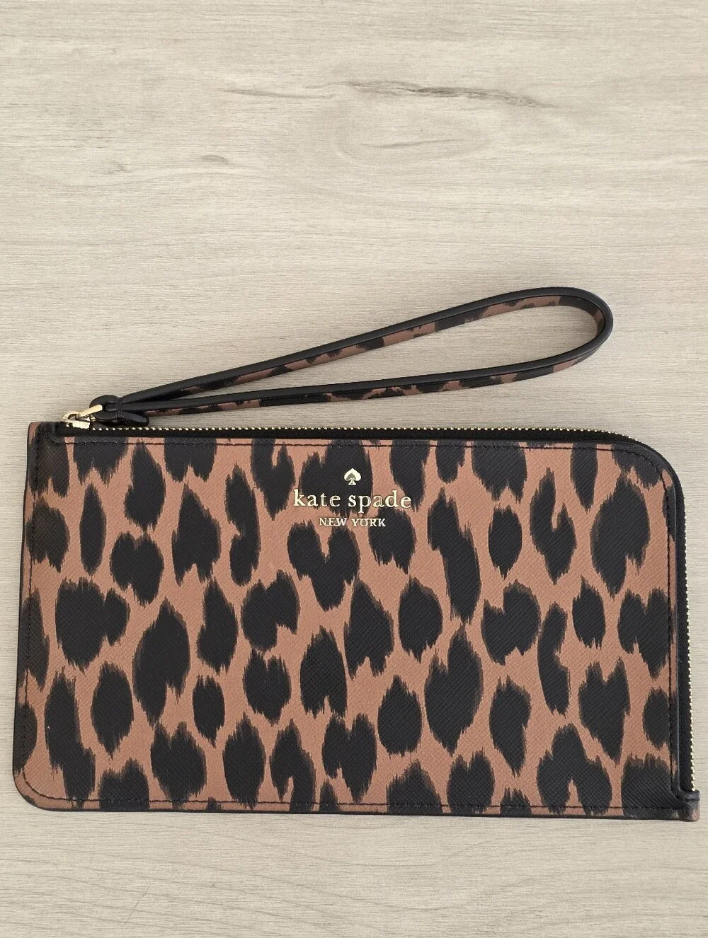 Kate Spade Lucy Leopard Medium L-Zip Wristlet